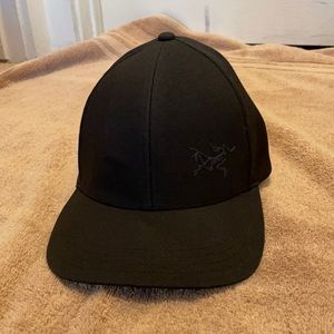 Black Arc’teryx Hat